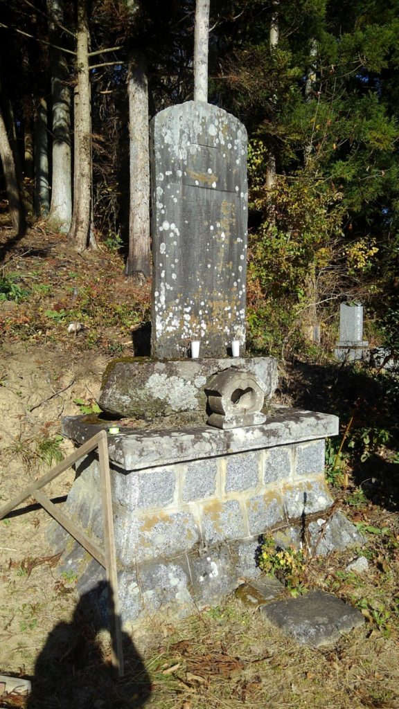 羅漢の店 水野石材店 お墓のリフォーム前4